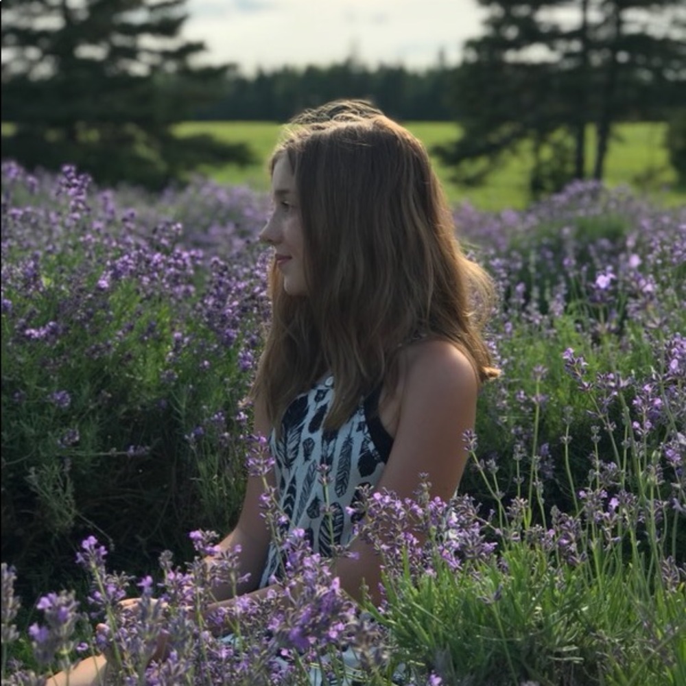 Meet your Posher, Heather